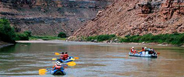 Rafts and Inflatable Kayaks in Desolation Canyon