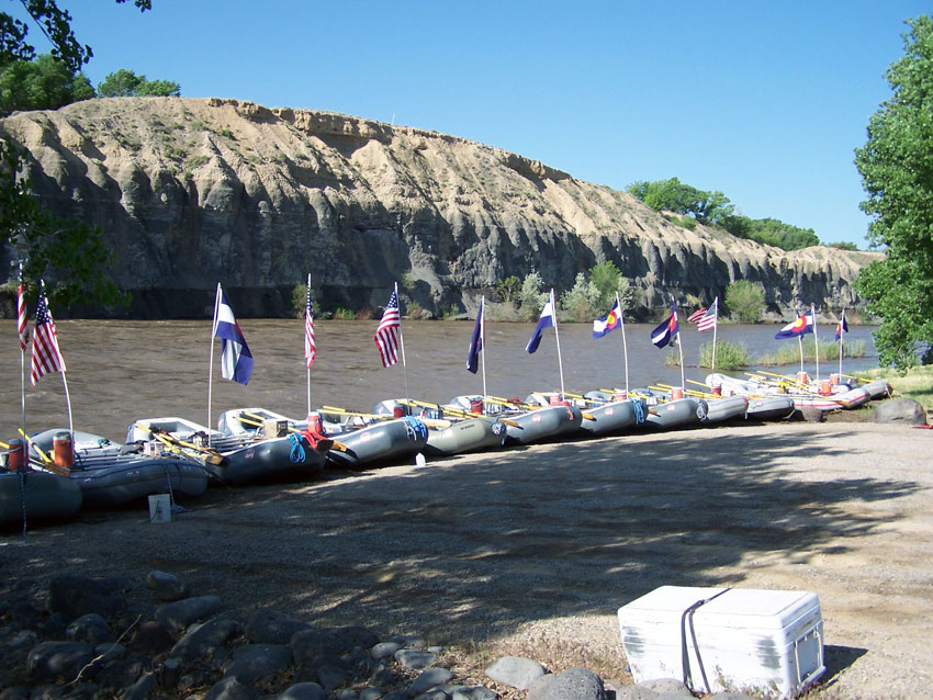 Rafts and Inflatable Kayaks on Colorado River